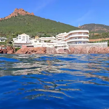 Fleur De Sel 55m2, Terrasse, Jardin, Pieds Dans L'eau, 4 Pers Apartmán Saint-Raphaël