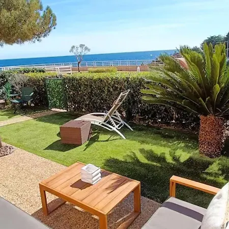Fleur de Sel 55m2, terrasse, jardin, pieds dans l'eau, 4 pers Appartement *