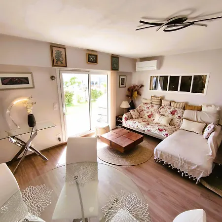 Appartement Fleur de Sel 55m2, terrasse, jardin, pieds dans l'eau, 4 pers *