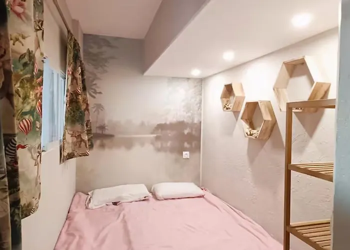 Appartement Fleur De Sel 55m2, Terrasse, Jardin, Pieds Dans L'eau, 4 Pers *