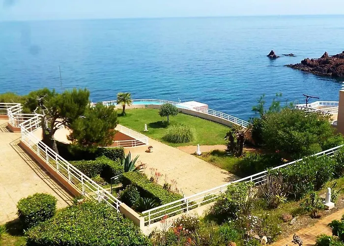 Fleur De Sel 55m2, Terrasse, Jardin, Pieds Dans L'eau, 4 Pers Saint-Raphaël